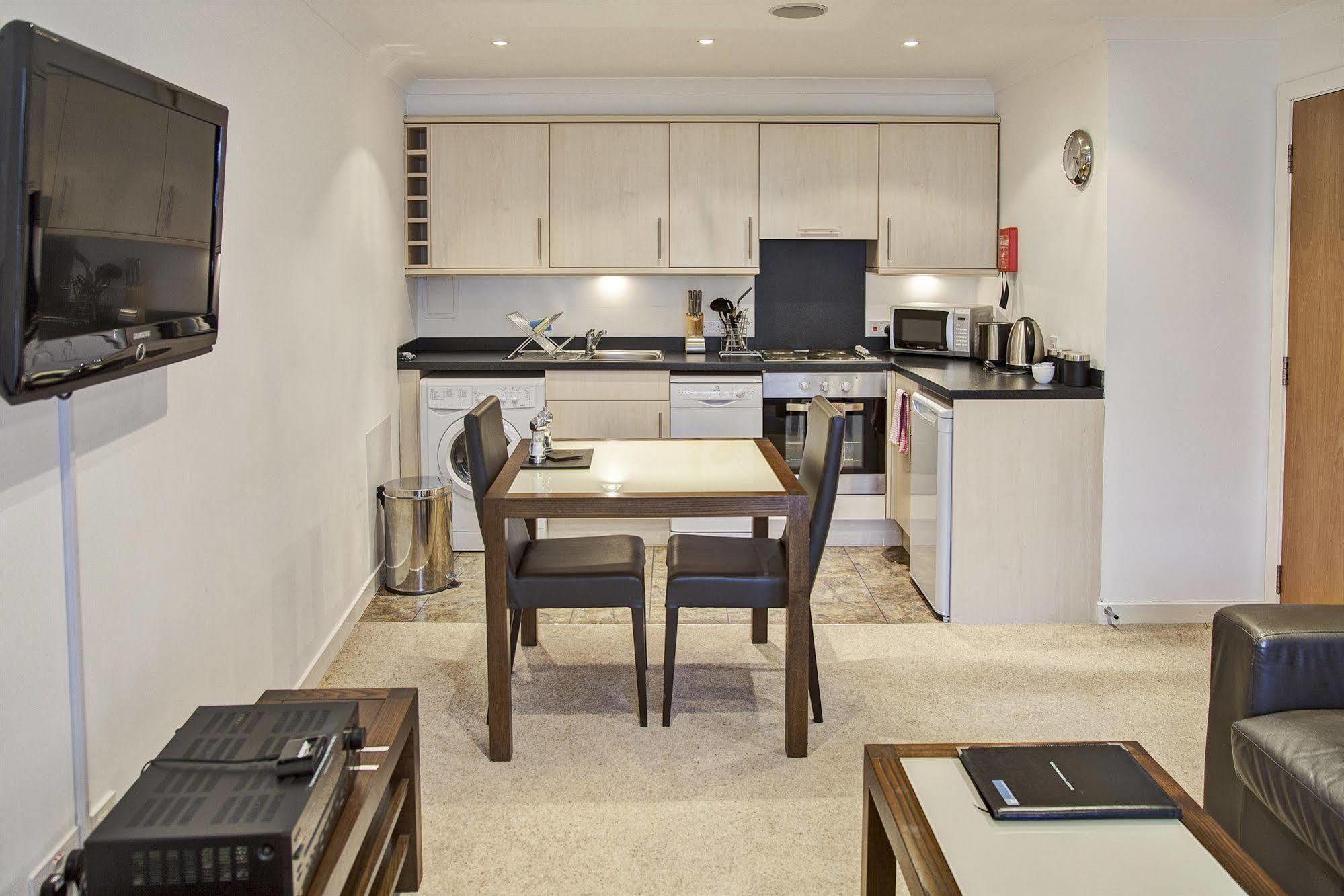 Fountain Court Apartments - Grove Executive Edinburgh Ngoại thất bức ảnh